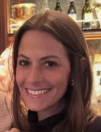 You are currently viewing Lara Roche Milton,MA Obituary :In Loving Memory Of  Lara Roche