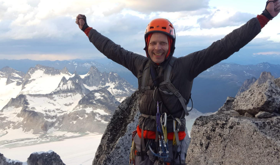 You are currently viewing Tim Holscher Portland, Oregon Ski Accident – Obituary: In Loving Memory Of Devoted Father Killed In Skiing Accident